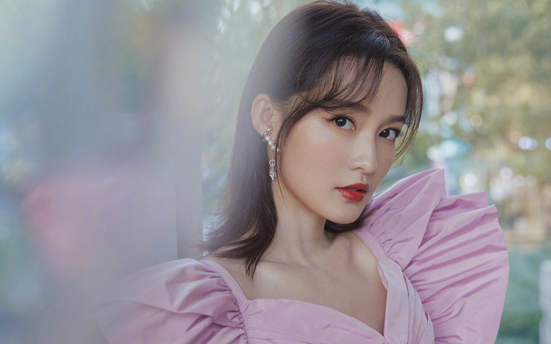 冰与火之歌,塔图姆关键一投终结悬念,爵士高效攻防速胜热火