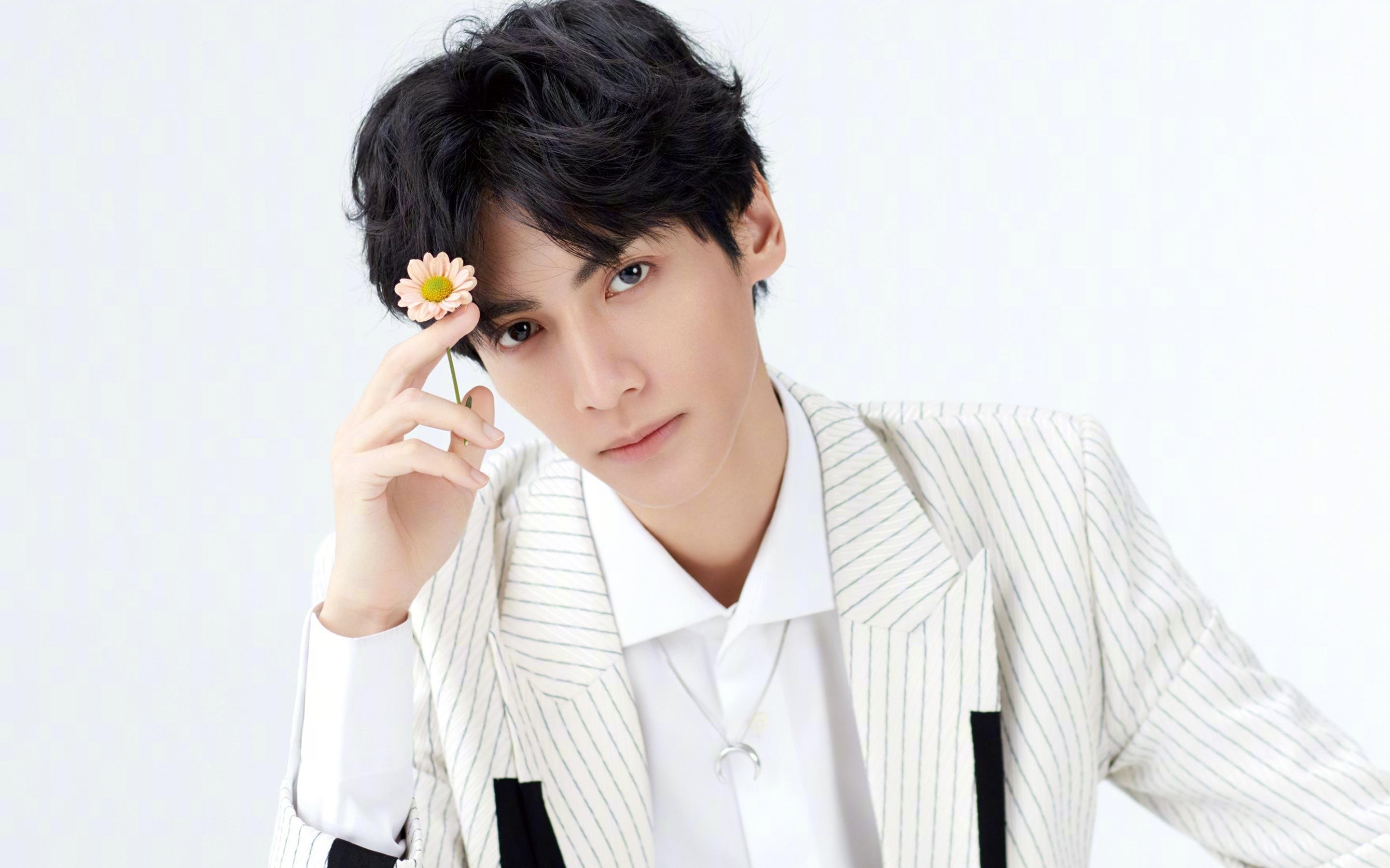 当国王驾着快船血拼海怪，戈贝尔如何用篮板改写神话？